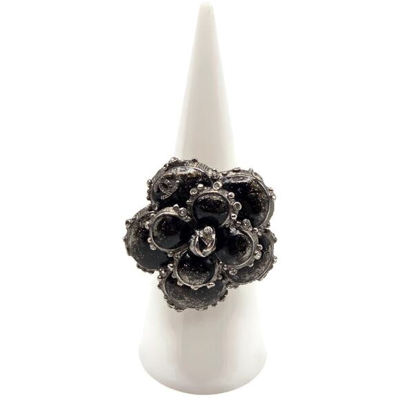 Chanel Camellia CC Ring Ruthenium Black Enamel Crystal EU 54 US 7 w/ Box 13P - Picture 1 of 13